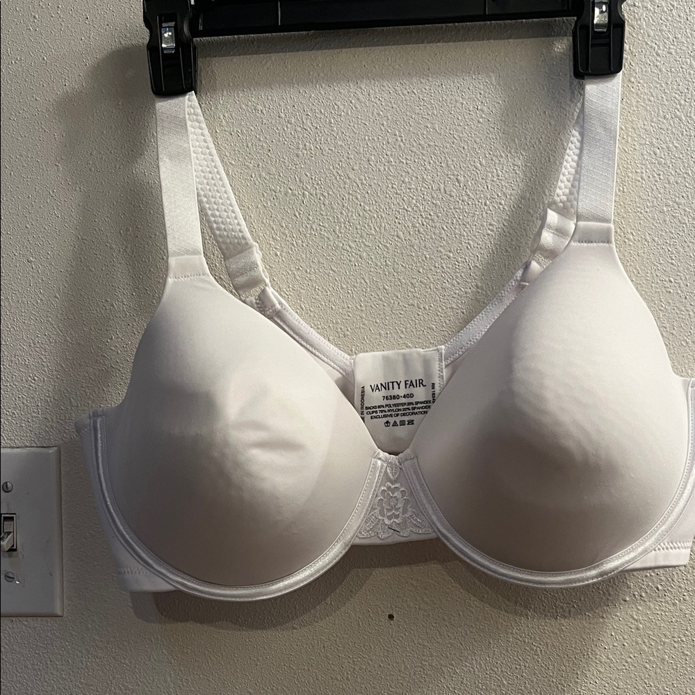 Vanity Fair Classic White Bra